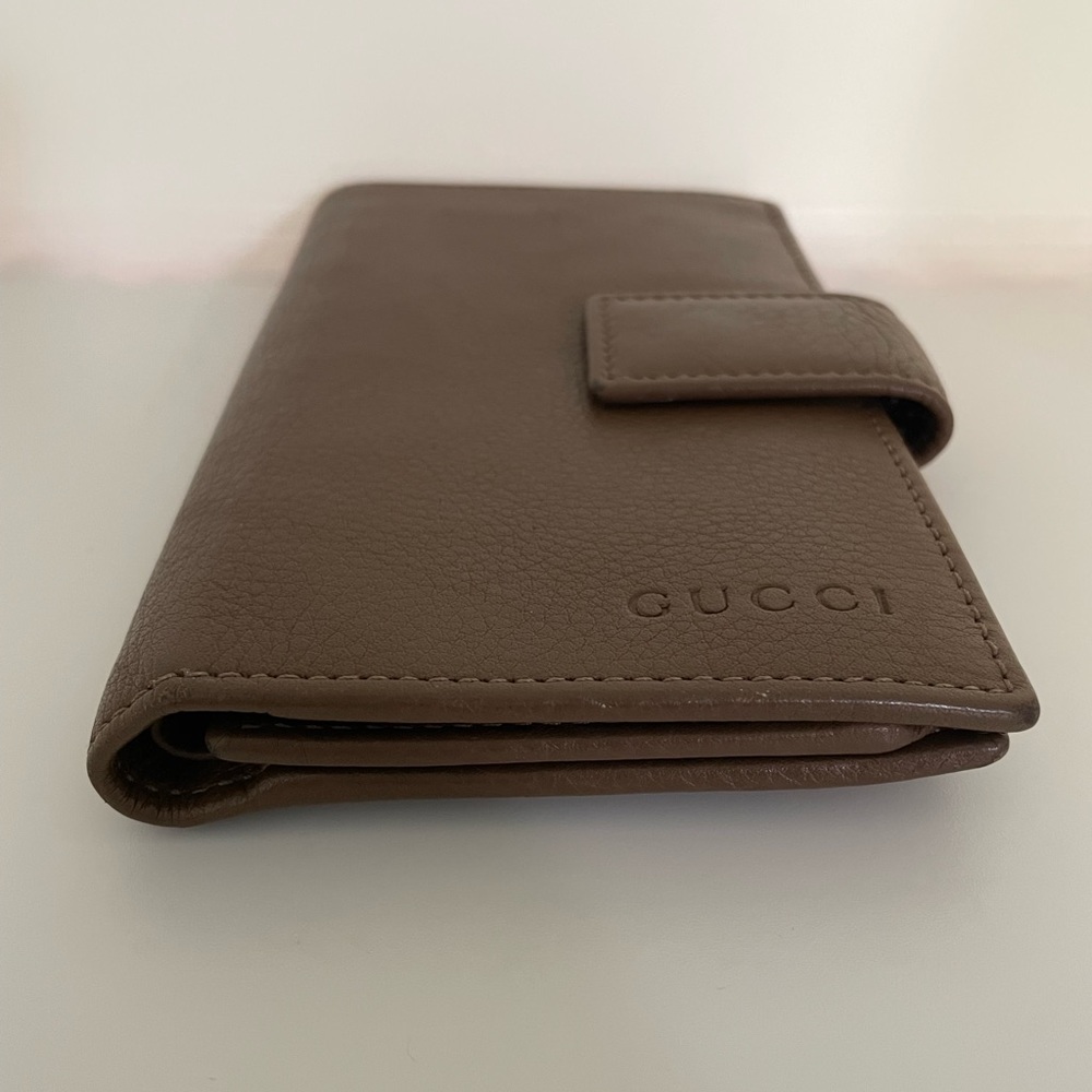 Authentic Gucci Leather Wallet - Picture 3 of 10